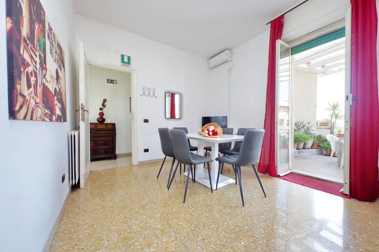 4bnb - Teulada Terrace Appartement Rome